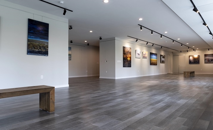 The exhibition themed of Searching for Memories of Party History opens