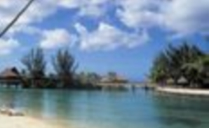 Sanya Received Nearly 90,000 Russian Tourists in 2010