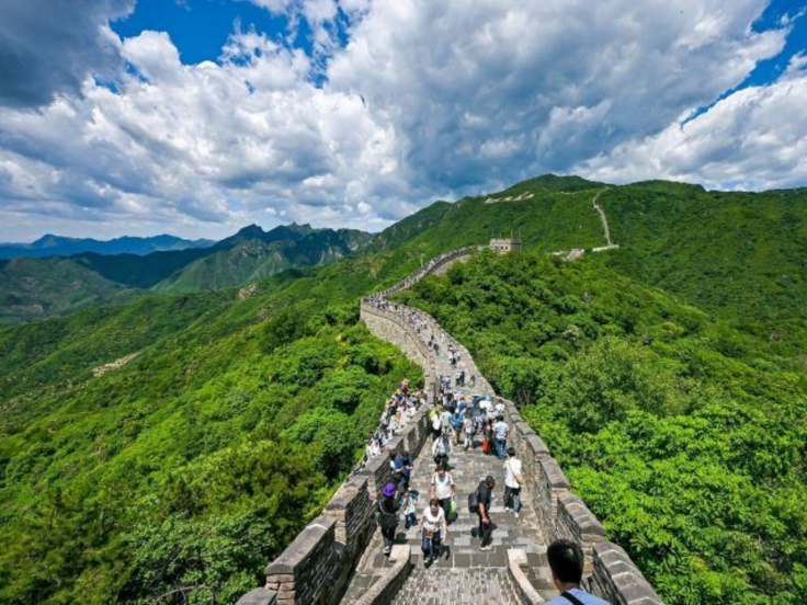 Great Wall Elegance Cultural Odyssey: Champagne, Crafts & Countryside