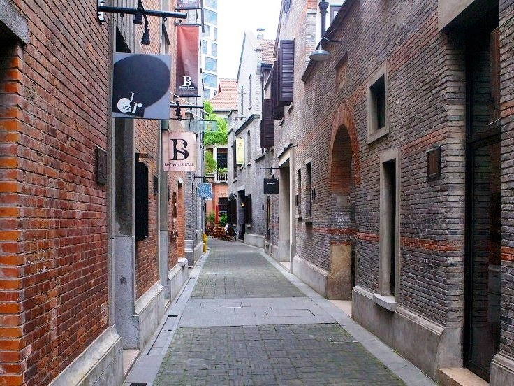 Beijing and Shanghai by High-speed Train - Group Tour Beijing and Shanghai by High-speed Train - Group Tour