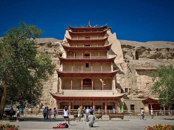 Bullet Train Tour of Urumqi & Turpan 